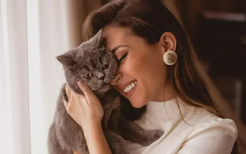 Nicole Cherry, criticată de fani pentru că își va păstra pisica și după naștere: „Mi-am ascultat medicul”
