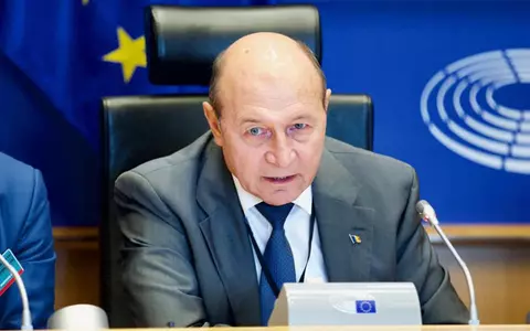 Traian Băsescu a împlinit 70 de ani. Cum petrece fostul președinte alături de familia lui