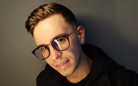 Ce face Narcis Ianău la 10 ani după Românii au Talent: "Am colaborări cu soprana Sarah Brightman și câștig suficient încât..."
