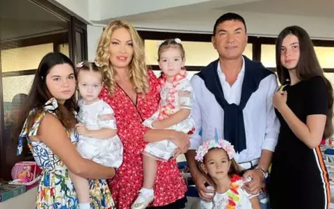 Cum se înțeleg copiii Valentinei Pelinel cu cei 6 frați vitregi: "Lucrurile frumoase se obțin cu luptă"