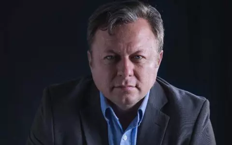 Cum îl cheamă pe Dragoș Dolănescu, fiul lui Ion Dolănescu, în buletin: "D-abia încape în pașaport"