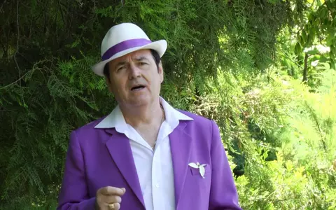 Nelu Vlad de la Azur, detalii neștiute despre debutul în muzică, de acum 45 de ani: "Am fost angajat într-un restaurant"