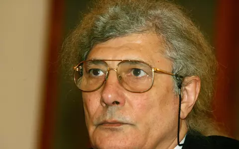 Cum arată mormântul lui Florian Pittiș, la 15 ani de la moartea sa. Nu a fost uitat de apropiați