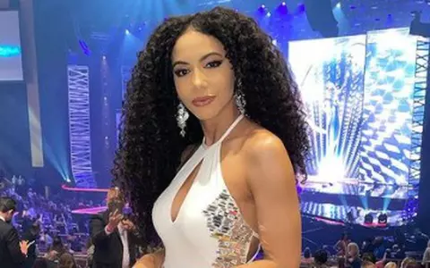 Cheslie Kryst, fosta Miss SUA 2019, s-a sinucis: „Fie ca această zi să vă aducă...”