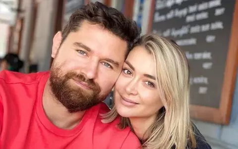 Cum au dat lovitura Denisa Tănase și soțul ei în Dubai! Au vândut apartamente de milioane de euro