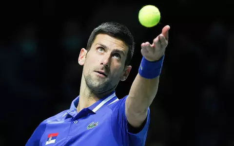 Imagini din hotelul în care e cazat Novak Djokovic, în Australia: „E plin de gândaci, mâncare cu viermi”