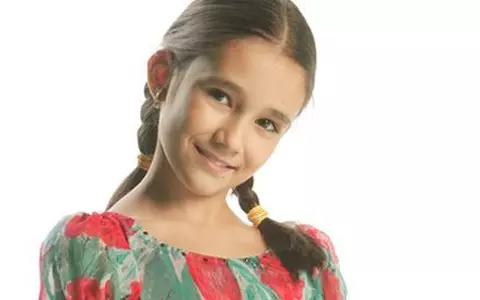 O mai ții minte pe micuța Ionela din Inimă de Țigan? Cum arată și cu ce se ocupă la 23 de ani