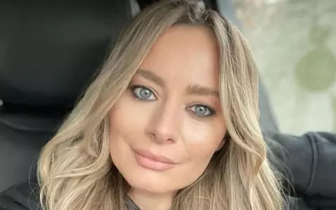 Laura Cosoi a pozat goală, însărcinată în 5 luni. Cum arată actrița