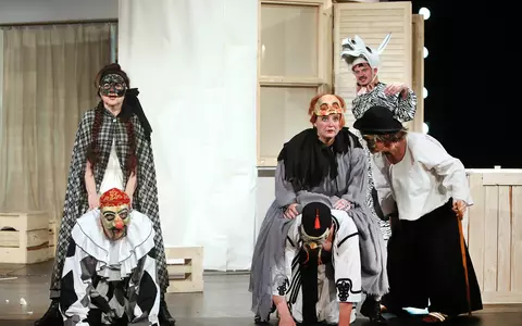 „D-ale carnavalului”, regizat de Alexandru Dabija, clocot de pasiuni trădate şi răzbunate!