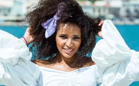 Cine este Rebecca Bumpuțu de la Chefi fără limite. A participat la Românii au Talent