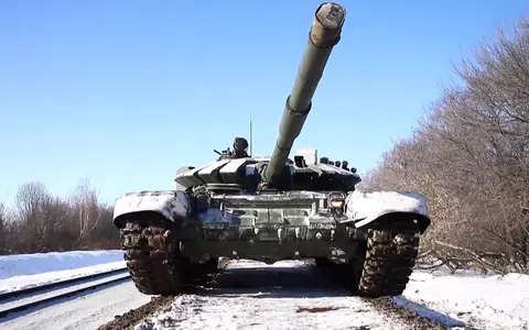 Un tanc rusesc a trecut intenționat peste o mașină, în Kiev. Șoferul a scăpat cu viață