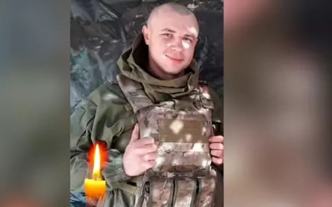 Un soldat din Ucraina s-a sacrificat aruncând în aer podul pe care stătea pentru a opri tancurile ruseşti: „Nu a avut timp să plece”