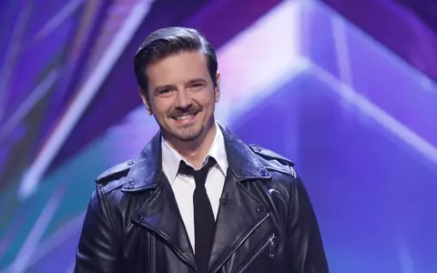 Mihai Petre a împlinit 43 de ani. Ce urare i-a făcut Elwira: "Cu tine totul este mai ușor..."