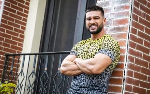Dorian Popa a fost dat afară dintr-un hotel din Frankfurt: "A contat că suntem români"