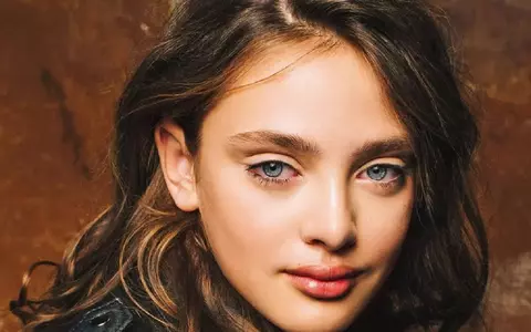 „Păpușa de la Glina” a ajuns fotomodel în Dubai, la 16 ani: „Am jucat și într-un film”
