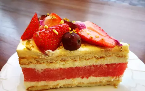 Rețetă prăjitura Culoarea pasiunii. Îi vei impresiona pe cei dragi!