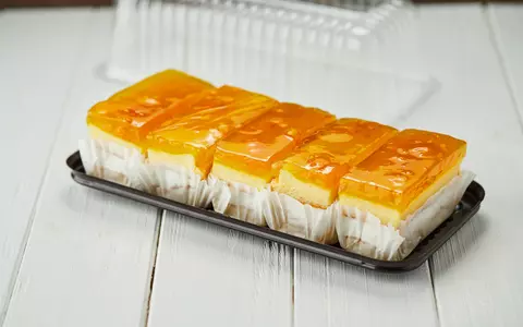 Rețetă de prăjitură Pițigoi, cu marmeladă și bezea