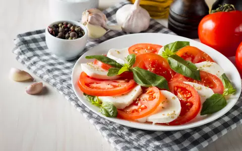 Dieta cu roșii. Câte kilograme slăbești pe săptămână cu acest regim