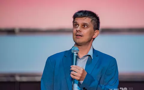 Bogdan George Apetri, regizorul din Piatra Neamț care a cucerit New York-ul: "La primul Crăciun, rămăsesem cu doar 26 de dolari în cont" / INTERVIU