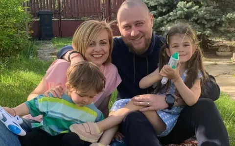 Simona Gherghe, după ce a postat o fotografie cu cei doi copii ai săi: "Nu știu ce simt frații unul pentru altul"
