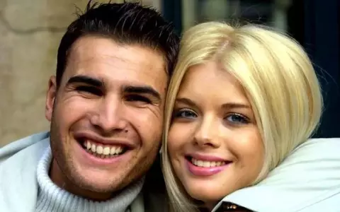 Alexandra Dinu l-a dat în judecată pe Adrian Mutu. Cum l-a lăsat fără banii din salariul de la Rapid București