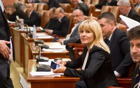 Elena Udrea nu mai este cetățean de onoare al municipiului Drobeta-Turnu Severin. Cine a luat decizia să-i retragă titlul