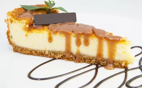 Rețetă prăjitura chocoflan. Simplă și gustoasă!