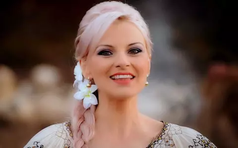 Solista de muzică populară Lena Miclăuș a băut timp de 17 zile doar apă, când era însărcinată: "Am simțit să fac un sacrificiu. "