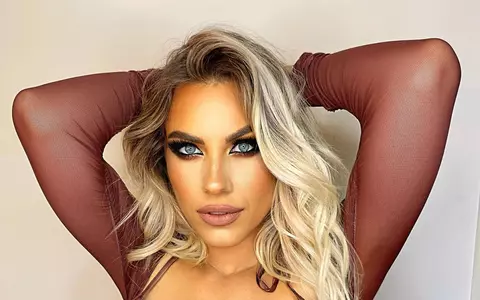 Amna s-a tratat, timp de un an, pentru o boală incurabilă pe care nu o avea: "Am fost diagnosticată greșit"