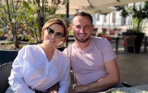 Carmen de la Sălciua se mărită! Solista și Marian Corcheș și-au ales deja nașii: ”Să fie într-un ceas bun”