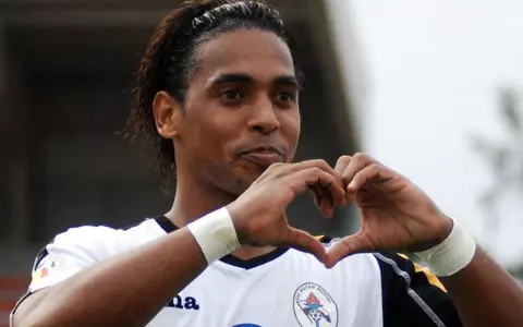 Eric de Oliveira, transportat de urgență la spital. Fostul fotbalist se află în stare gravă