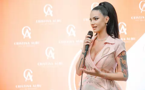 CRISTINA ALBU ŞI-A LANSAT PROPRIA ACADEMIE DE MANICHIURĂ! VEZI CE VEDETE AU FOST LA INAUGURARE