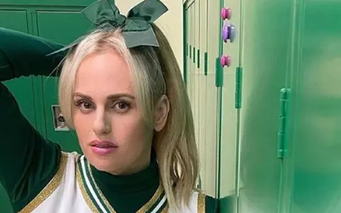 Actrița Rebel Wilson este într-o relație cu o femeie. Primele imagini cu artista și partenera ei: „Iubirea e...”