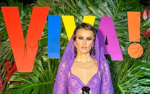 Ruxi, ținută mega excentrică la petrecerea VIVA! Outfitul ei a atras toate privirile