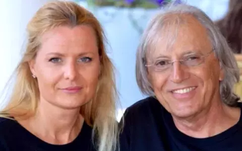 Simona, văduva lui Mihai Constantinescu, va cânta pentru prima dată de la moartea artistului: "Emoțional, nu aveam cum"