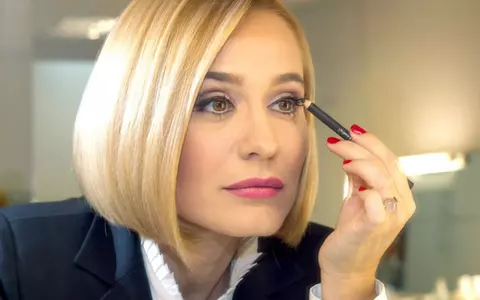 Cum își îngrijește Andreea Esca pielea, la 49 de ani. Secretul care o ferește de riduri