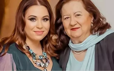 Oana Roman, despre cea mai dură lecție de viață învățată de la mama ei: „Singura oară când mi-a dat un pic de bătaie. Mi-a dat una…”