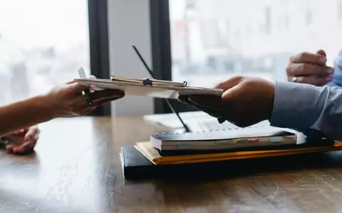 Cum să găsești cei mai buni profesioniști angajați pentru firma ta? 3 idei de care trebuie să ții cont