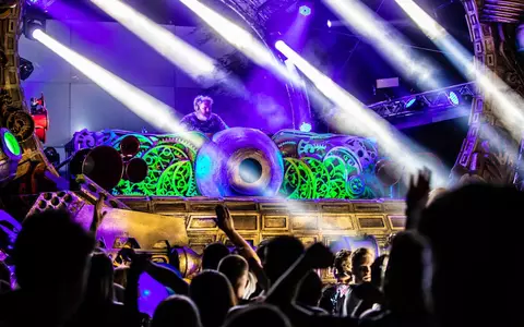 DJ Kristian Nairin, care a jucat rolul Hodor din Game of Thrones, și Spike vor mixa la Untold