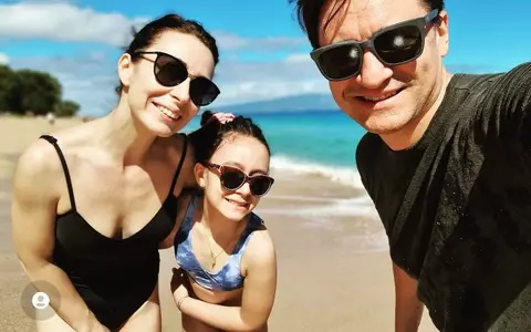 Cum arată Lorena, soția lui Buhnici, în costum de baie. Vloggerul a spus despre ea că are siluetă de minoră