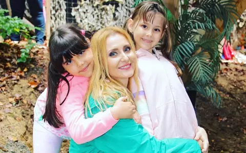 Anunțul făcut de Alina Sorescu, în plin divorț: „Sunt mai puternică decât credeam”. Ce decizie a luat în privința fetițelor sale