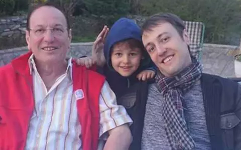 Călin Geambașu și-a dat tatăl în judecată. De ce au ajuns în instanță: "Treaba s-a stricat când..."