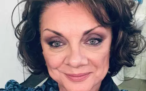 Carmen Tănase avea salariu 400 de euro înainte de pandemie. Cât primește acum: "Lumea o să-mi sară în cap"