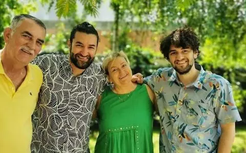 Cine sunt și cu ce se ocupă părinții lui Smiley: "N-au fost întotdeauna de acord cu ceea ce am vrut și vreau să fac"