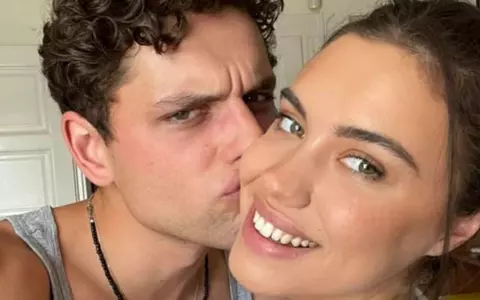 Soţia unui model român, moarte bizară într-un hotel din Istanbul. Avea doar 23 de ani: "M-ai lăsat cu inima frântă"