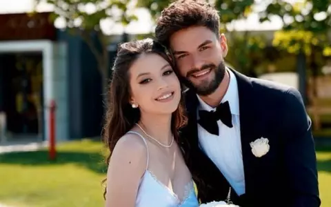 Cleopatra Stratan și Edward Sanda au sărbătorit un an de la nuntă: "Te iubesc infinit"
