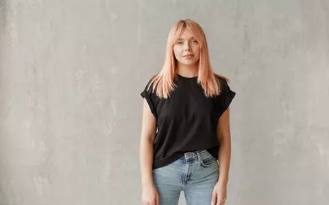 5 idei pentru a purta tricourile pentru femei în ținute la modă