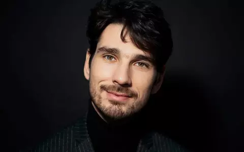 Anghel Damian împlinește astăzi 31 de ani. Cum s-a relaxat alături de iubita lui, Theo Rose