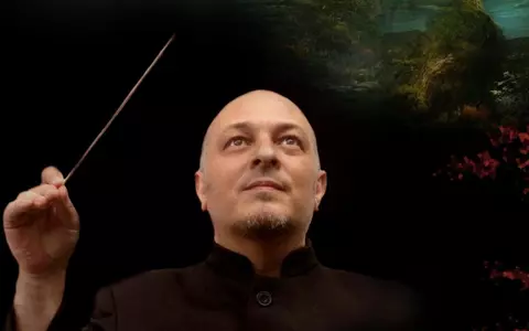 Îl mai ții minte pe Marius Dragomir, cel care cânta "Party in Transylvania"? Cu ce se ocupă la 53 de ani