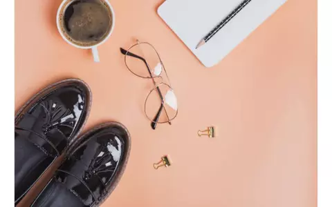 Putem purta pantofi casual de damă la întâlniri business?  Află recomandările designerilor